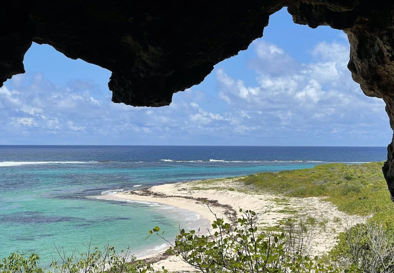 Two Foot Bay Caves, Antigua and Barbuda